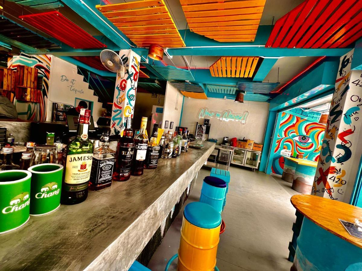 Bodega Krabi Hostel Ao Nang Екстериор снимка